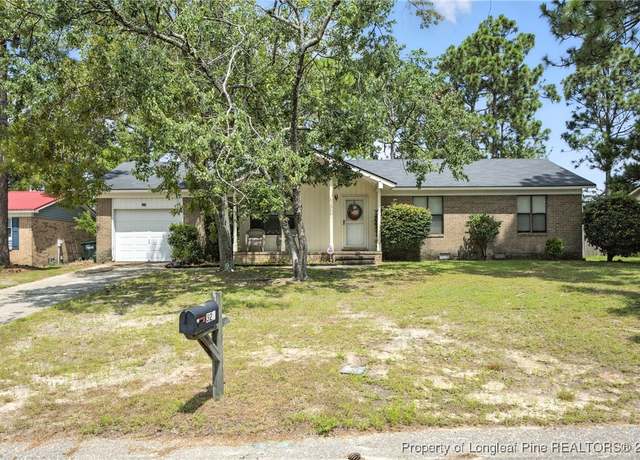 Property at 328 Cadmium Ct, Fayetteville, NC 28311, 3 beds, 1.5 baths