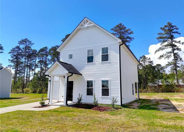 Property at 290 Penfield [lot 72] Way, Raeford, NC 28376, 3 beds, 2.5 baths