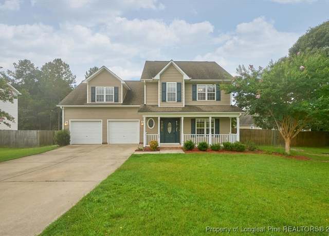 Property at 280 Hillandale Rd, Spring Lake, NC 28390, 3 beds, 2.5 baths