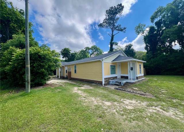 Property at 306 Cumberland St, Fayetteville, NC 28301, 2 beds, 2 baths