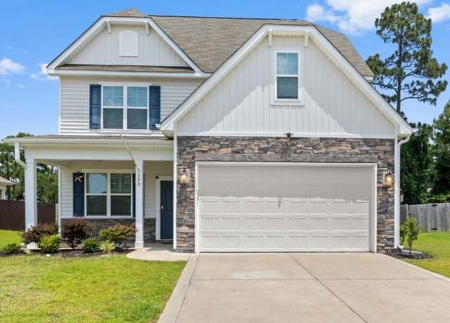 Property at 399 Springhaven Dr, Raeford, NC 28376, 4 beds, 2.5 baths