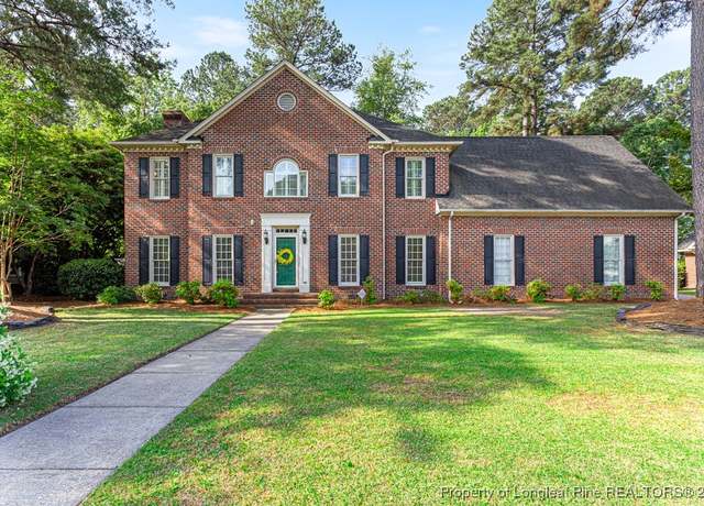 Property at 3521 Prestwick Dr, Fayetteville, NC 28303, 4 beds, 4 baths