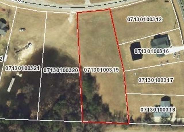 Property at 45 Eastwinds Dr, Lumberton, NC 28358