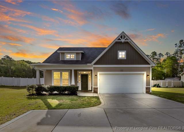 Property at 789 Montrose Rd, Raeford, NC 28376, 4 beds, 2.5 baths