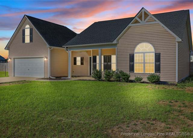 Property at 254 Blackhawk Ln, Raeford, NC 28376, 3 beds, 2 baths