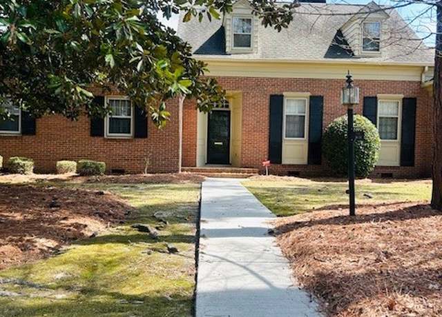 Property at 2900 Shaw Ave, Lumberton, NC 28358, 5 beds, 4 baths