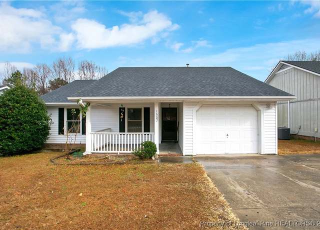Property at 1607 Winnabow Dr, Fayetteville, NC 28304, 3 beds, 2 baths