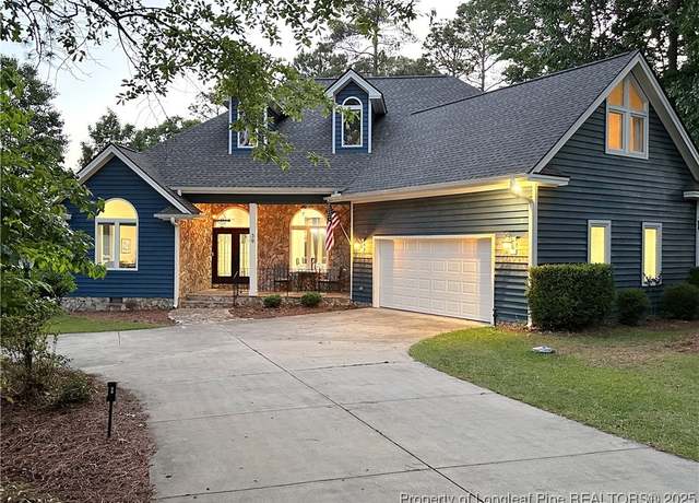 Property at 39 Tahoe Cir, Sanford, NC 27332, 4 beds, 3.5 baths