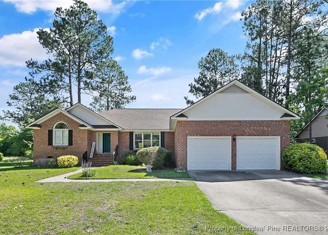 Property at 7578 Firethorn Dr, Fayetteville, NC 28311, 3 beds, 2 baths