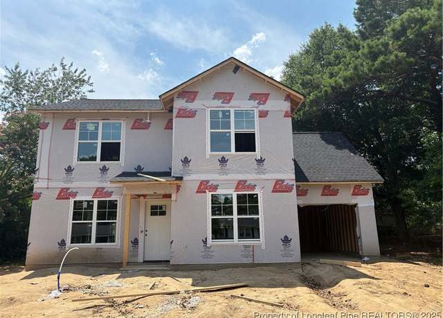 Property at 106 Leona Ave, Fayetteville, NC 28314, 3 beds, 2.5 baths