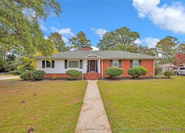 Property at 301 Fairfield Rd, Fayetteville, NC 28303, 3 beds, 2 baths