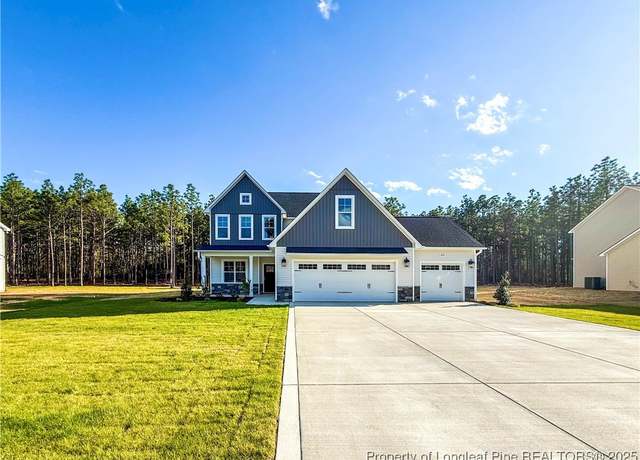 Property at 1312 Cory Cir, Fayetteville, NC 28312, 4 beds, 3.5 baths