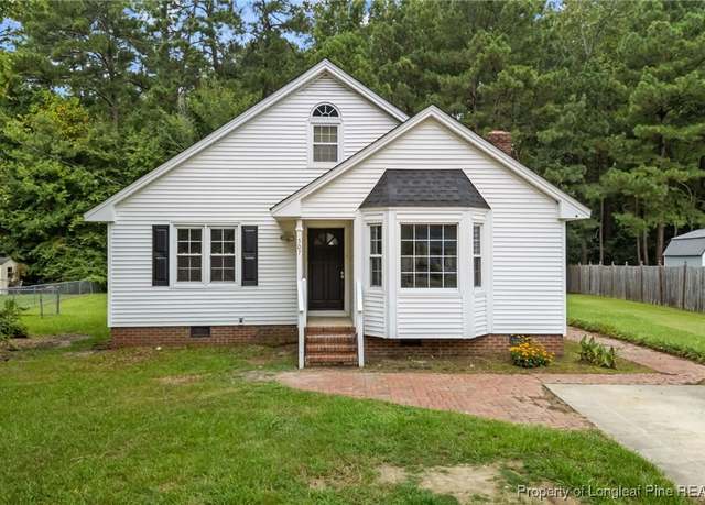 Property at 507 E Dogwood Ln, Kenly, NC 27542, 3 beds, 2 baths