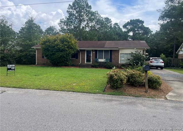 Property at 3235 Glenmore Dr, Hope Mills, NC 28348, 3 beds, 1 bath