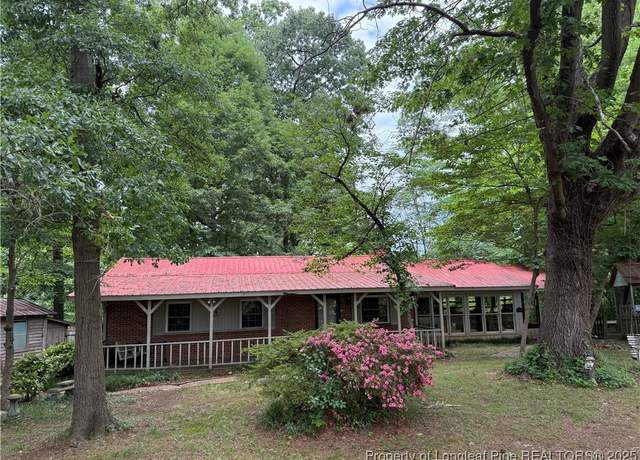 Property at 467 Deep River Rd, Sanford, NC 27330, 3 beds, 1.5 baths