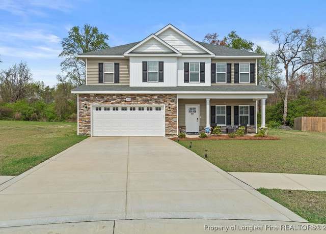 Property at 307 Burnside Dr, Raeford, NC 28376, 4 beds, 2.5 baths