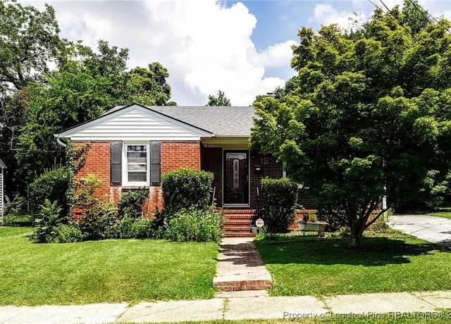Property at 1420 Summitt Ave, Fayetteville, NC 28305, 3 beds, 1.5 baths