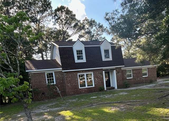 Property at 1720 Paisley Ave, Fayetteville, NC 28304, 3 beds, 2.5 baths