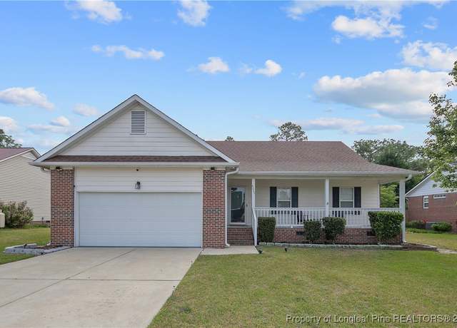 Property at 4829 Miranda Dr, Hope Mills, NC 28348, 3 beds, 2 baths