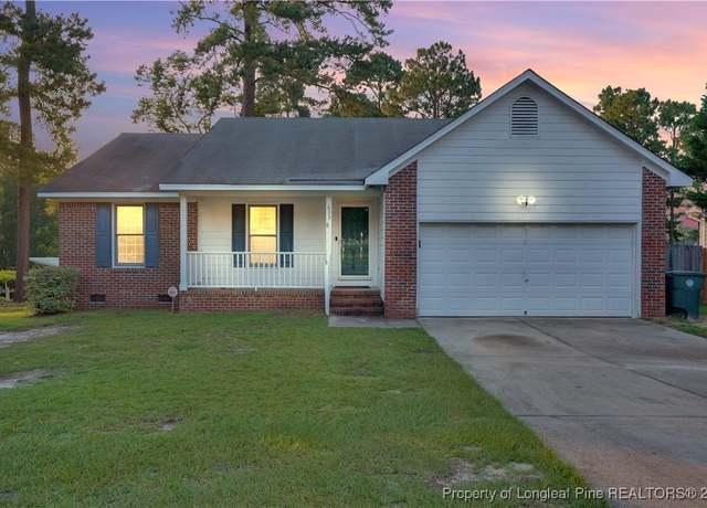 Property at 633 Law Rd, Fayetteville, NC 28311, 3 beds, 2 baths