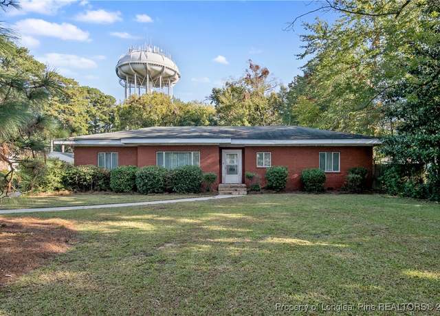 Property at 1914 Morganton Rd, Fayetteville, NC 28305, 3 beds, 2 baths
