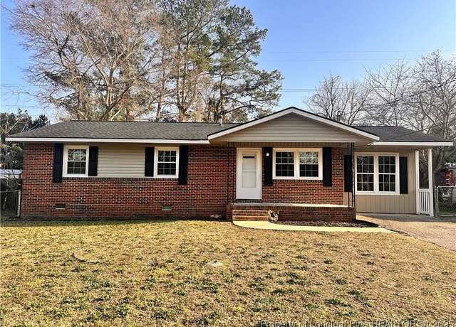 Property at 4617 Friar Ave, Fayetteville, NC 28304, 5 beds, 2 baths