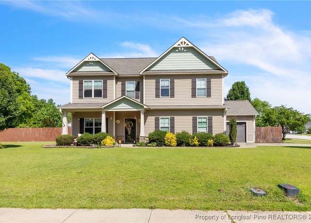 Property at 374 Boswell St, Raeford, NC 28376, 4 beds, 2.5 baths