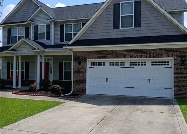 Property at 193 Peaceford Ave, Raeford, NC 28376, 4 beds, 3 baths