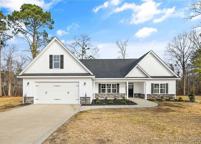 Property at 1237 Joe Hall Rd, Hope Mills, NC 28348, 4 beds, 3 baths