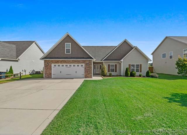 Property at 221 Legends Dr, Raeford, NC 28376, 4 beds, 2 baths