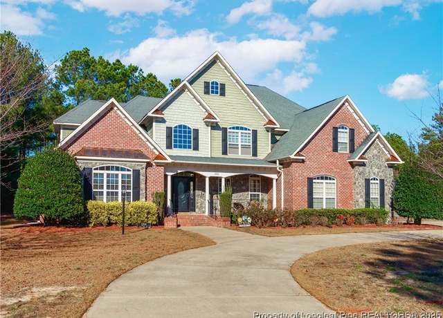 Property at 1204 Wild Pine Dr, Fayetteville, NC 28312, 5 beds, 3.5 baths