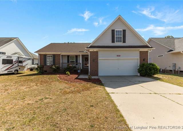 Property at 3117 Burton Dr, Fayetteville, NC 28306, 4 beds, 2 baths