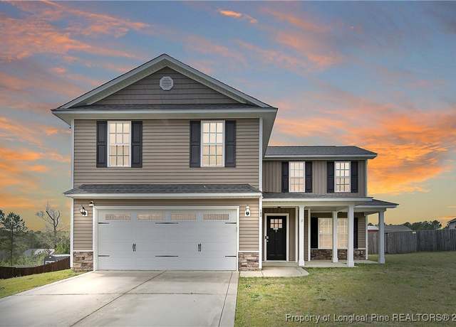 Property at 182 High Leaf Dr, Raeford, NC 28376, 3 beds, 2.5 baths