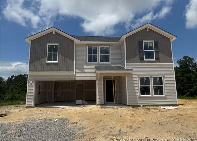 Property at 1072 Emerald Stone Loop, Hope Mills, NC 28348, 5 beds, 3 baths