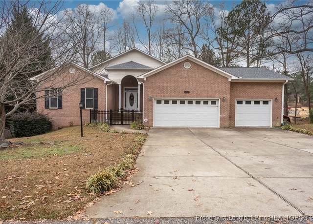 Property at 367 Conifer Dr, Fayetteville, NC 28314, 4 beds, 3.5 baths