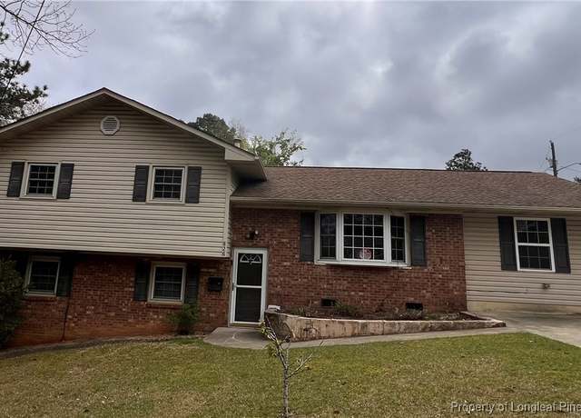 Property at 826 Edenwood Dr, Fayetteville, NC 28303, 3 beds, 2.5 baths