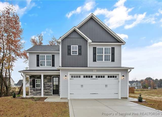 Property at 401 Whitestone Dr, Fayetteville, NC 28312, 4 beds, 2.5 baths