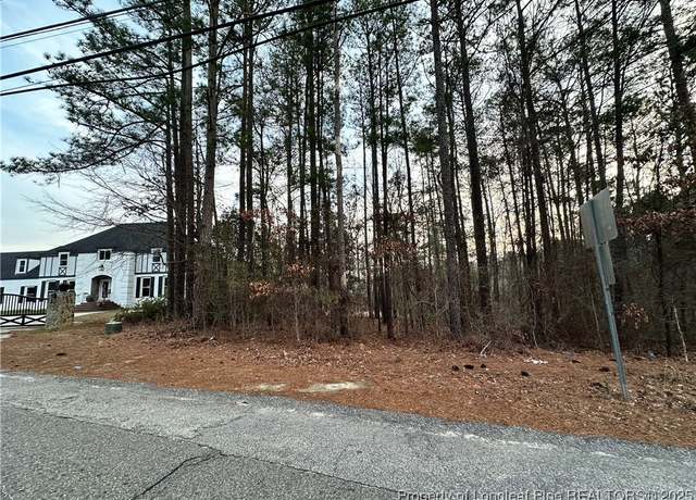 Property at 3408 Clearwater Dr, Fayetteville, NC 28311