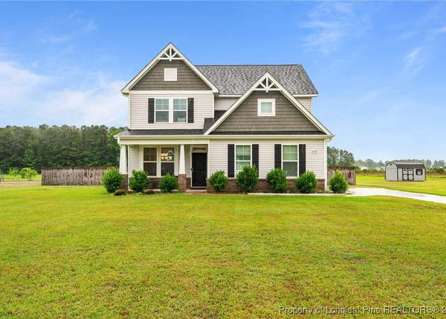 Property at 6752 Running Fox Rd, Hope Mills, NC 28348, 4 beds, 2.5 baths