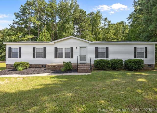 Property at 2526 Gainey Rd, Fayetteville, NC 28306, 3 beds, 2 baths