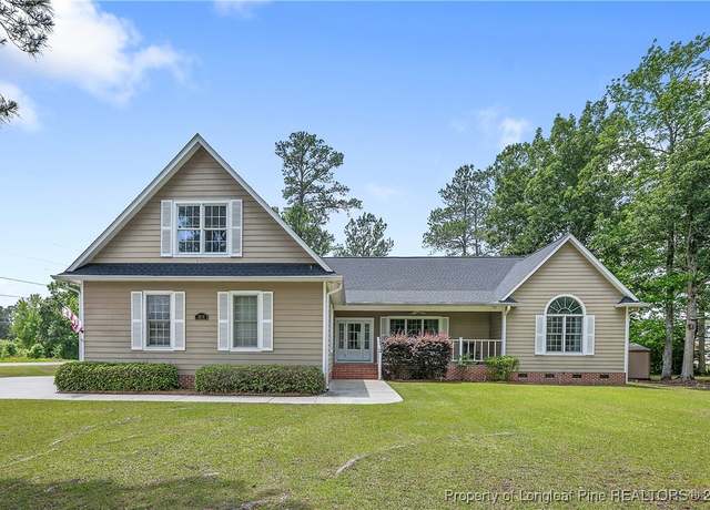 Property at 5201 Flynn Dr, Lumberton, NC 28360, 4 beds, 3 baths