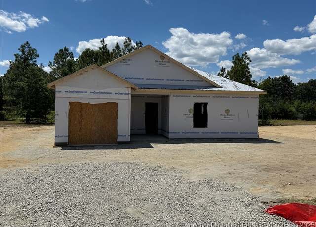 Property at 94 Blossom Trl, Lillington, NC 27546, 3 beds, 2 baths