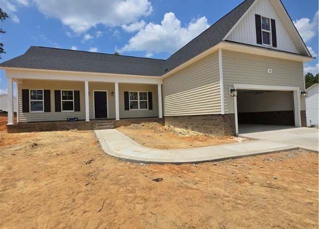 Property at 46 Poplar Dr, Spring Lake, NC 28390, 3 beds, 2 baths