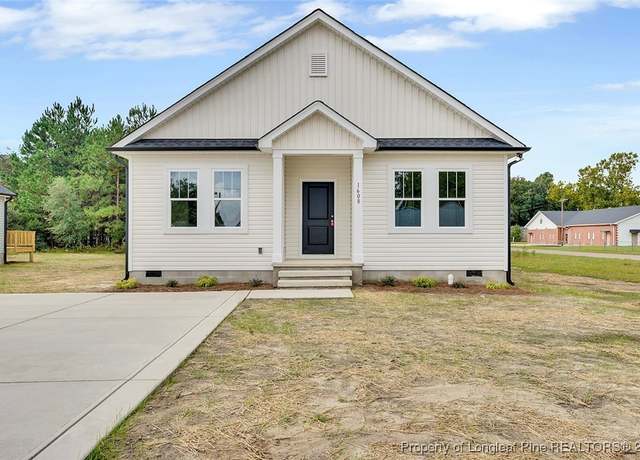 Property at 1608 Acacia Dr, Fayetteville, NC 28314, 3 beds, 2 baths
