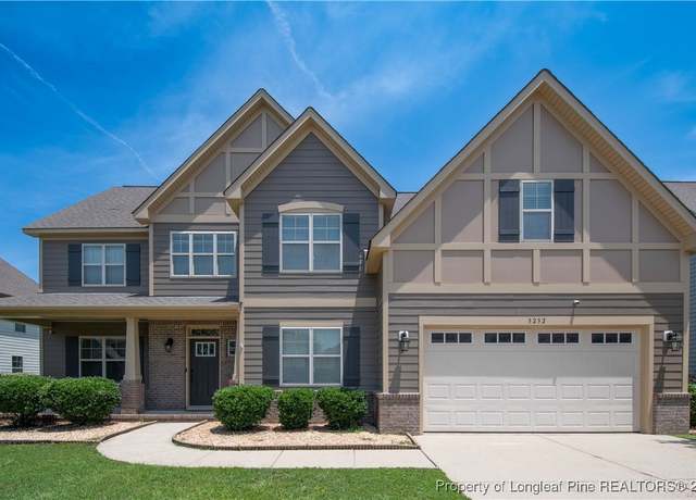 Property at 3232 Winterwood Dr, Fayetteville, NC 28306, 5 beds, 3 baths