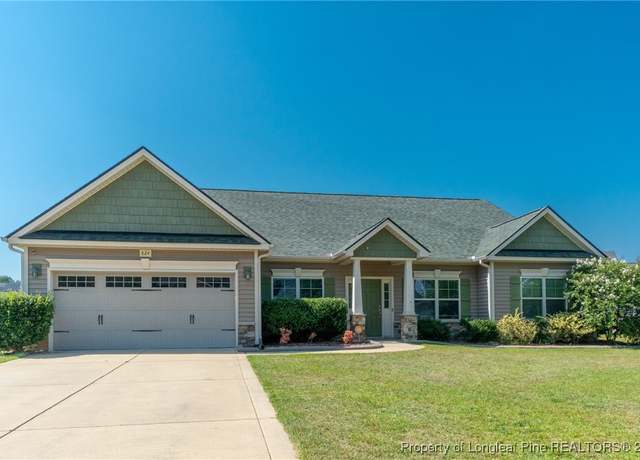 Property at 824 Pecan Grove Loop, Hope Mills, NC 28348, 5 beds, 3 baths