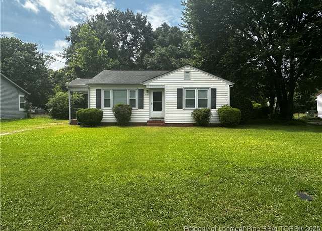 Property at 5107 Spruce Dr, Fayetteville, NC 28304, 2 beds, 1 bath