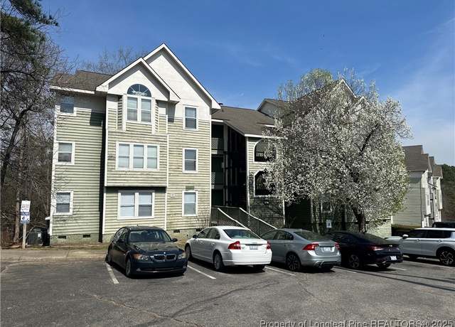 Property at 978 Stewarts Creek Dr #1, Fayetteville, NC 28314, 3 beds, 2 baths