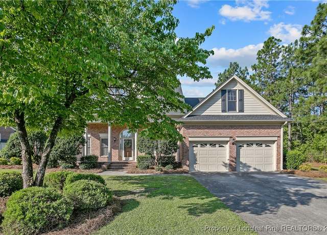 Property at 613 Williwood Rd, Fayetteville, NC 28311, 4 beds, 4 baths