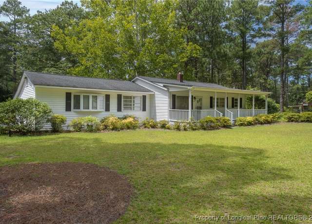 Property at 1109 Fulton St, Raeford, NC 28376, 4 beds, 2 baths